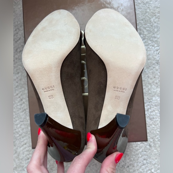 Gucci Husteria Suede & Patent Leather Heels - Picture 7 of 10